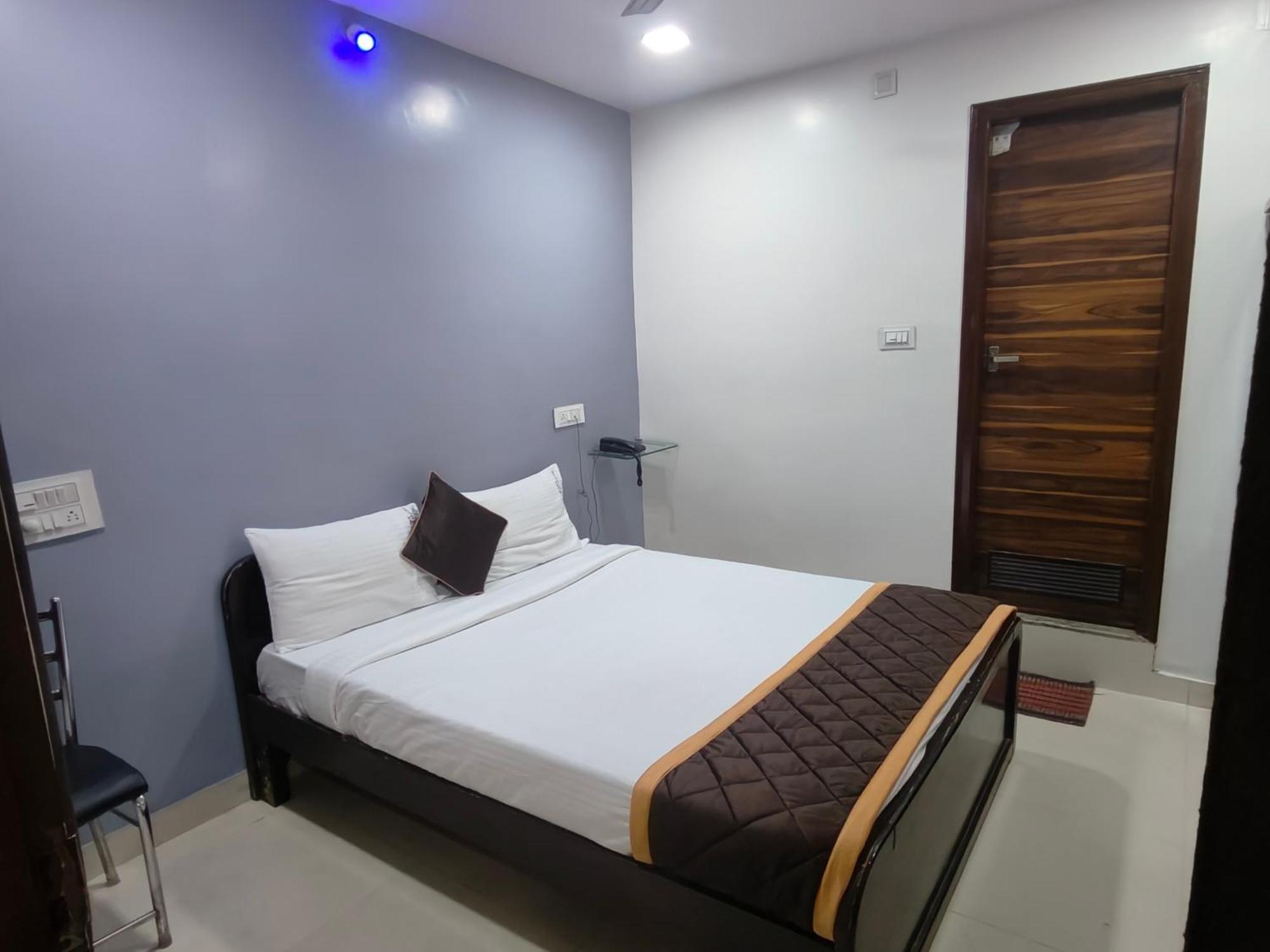 Hotel Golden Arch Bangalore Extérieur photo